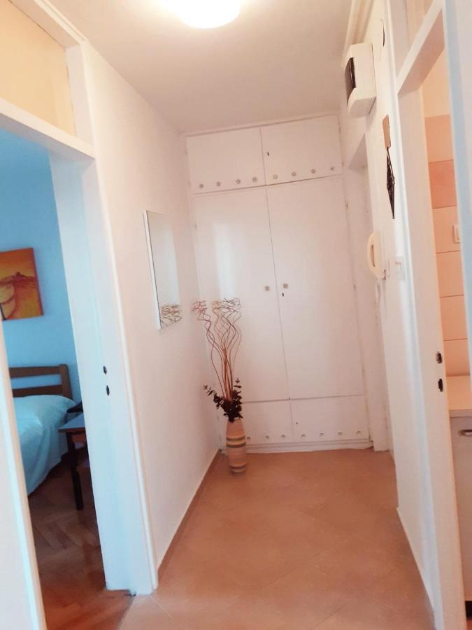 Nada 5 - Apartman S Pogledom Na More Apartment Pula Exterior photo